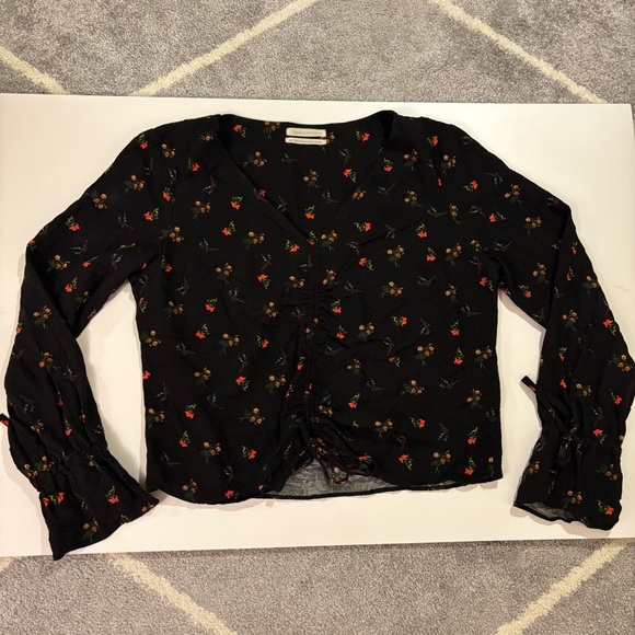 Urban Outfitters Black Deep V-neck Cinched Dark Floral Shirt Peasant Boho Large - Picture 7 of 11